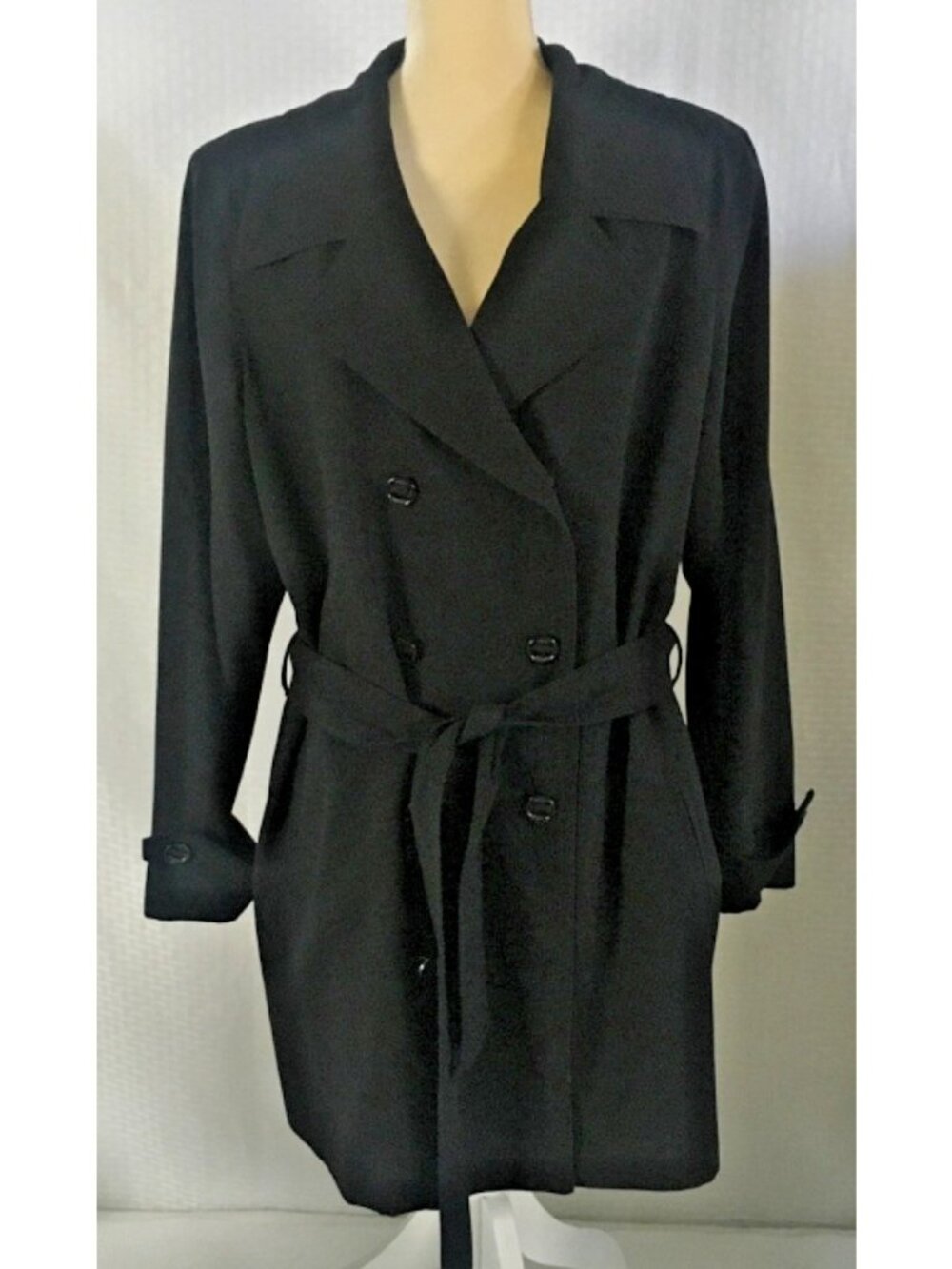 Versailles Coat Women Size 16 Black Button Down Side Pockets Lines Attached Belt